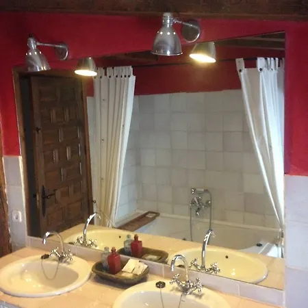 Casa De Hazas Séjour à la campagne Poyatos